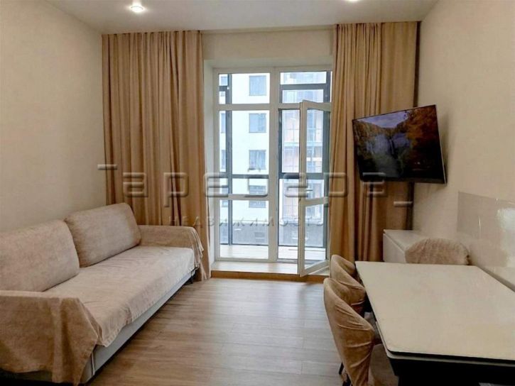3-комн квартира Петра Подзолкова, 10