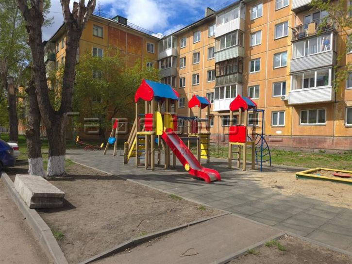 2-комн квартира Семафорная, 209