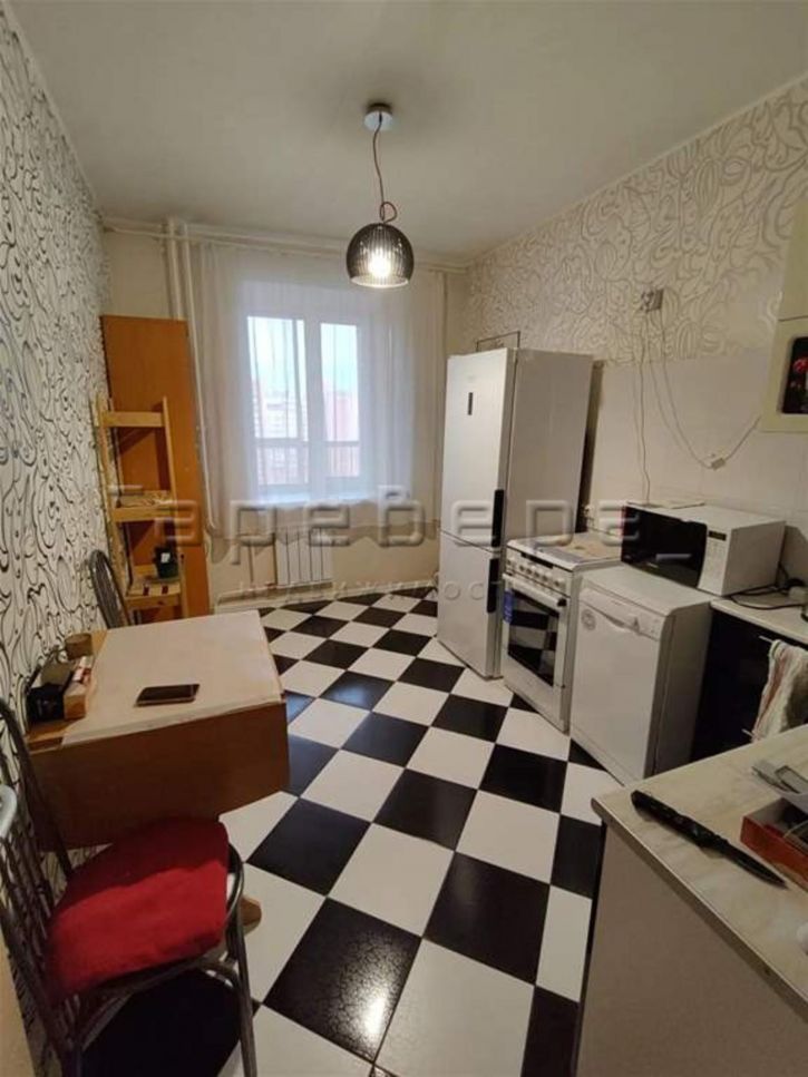 1-комн квартира Академика Киренского, 32