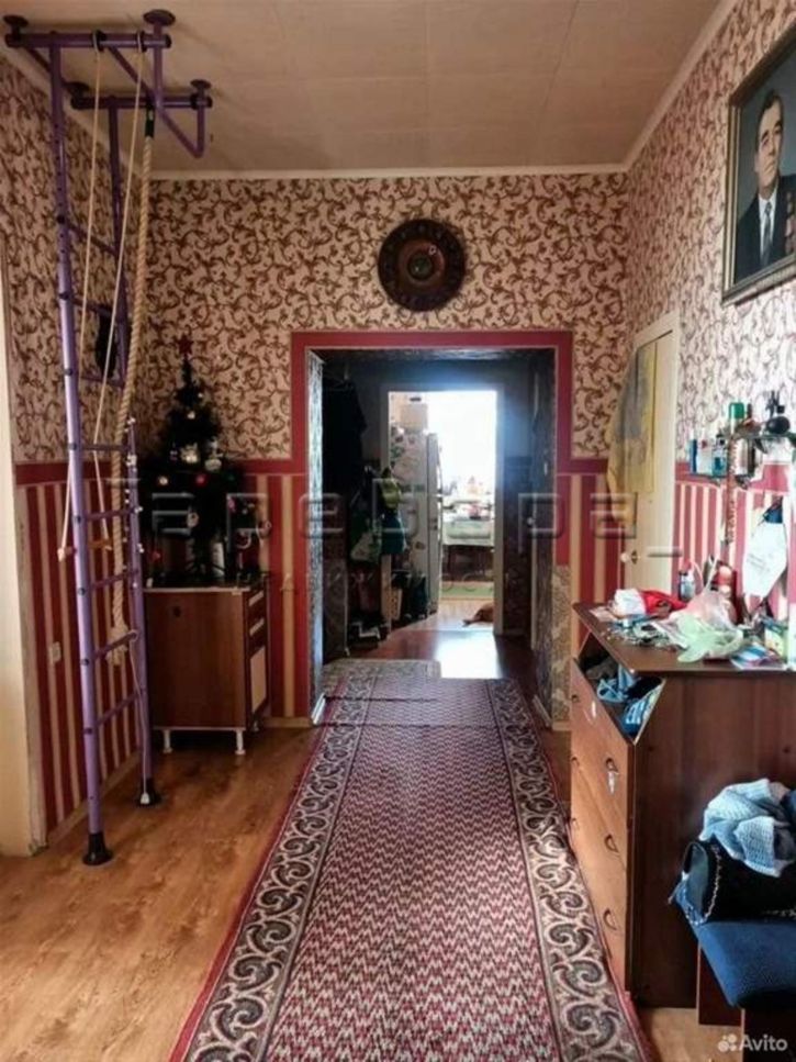 3-комн квартира Диктатуры Пролетариата, 12