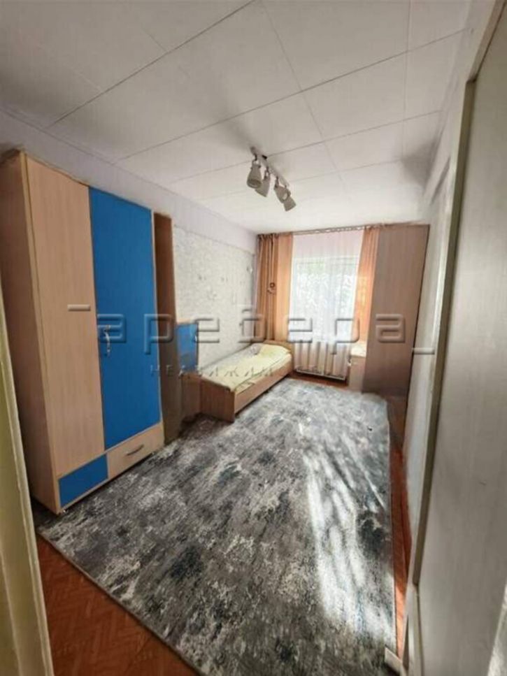 3-комн квартира Александра Матросова, 18