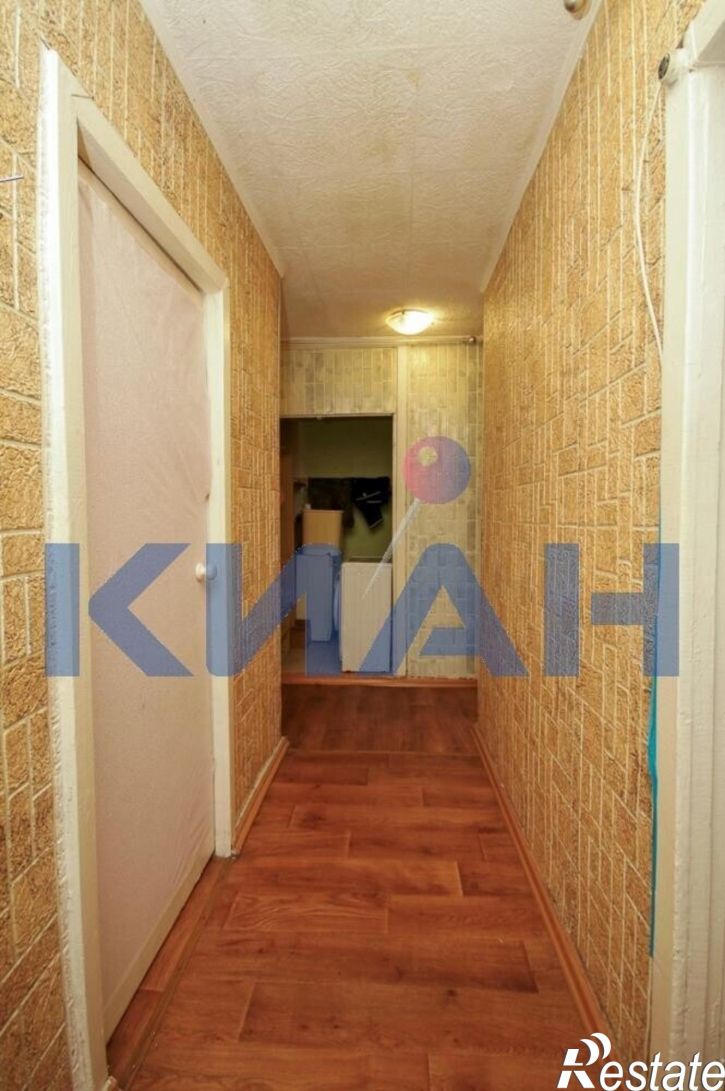 3-комн квартира Попова ул., 16