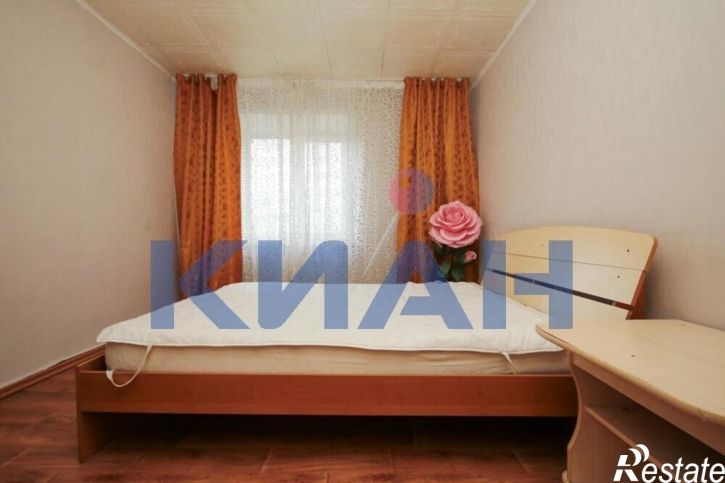 3-комн квартира Попова ул., 16