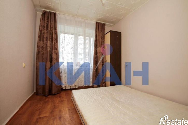 3-комн квартира Попова ул., 16