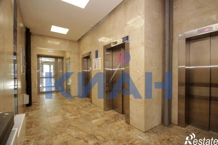3-комн квартира Лесников ул., 25