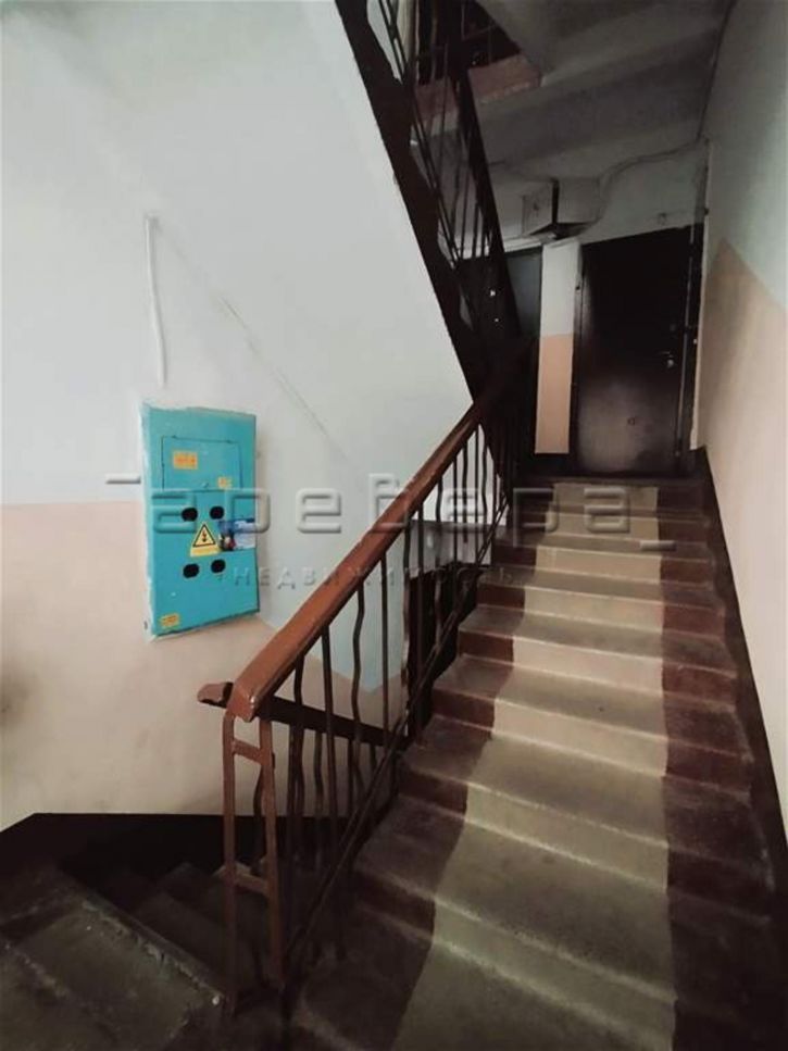 1-комн квартира Высотная, 3