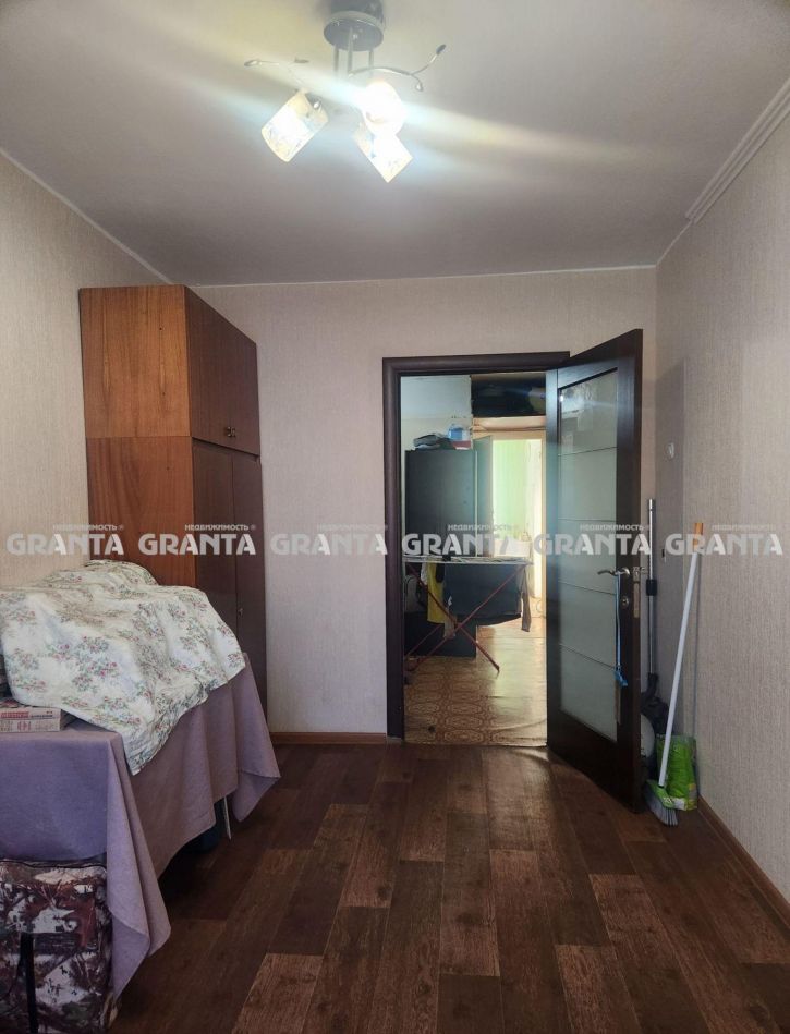 3-комн квартира ул Волжская, 17