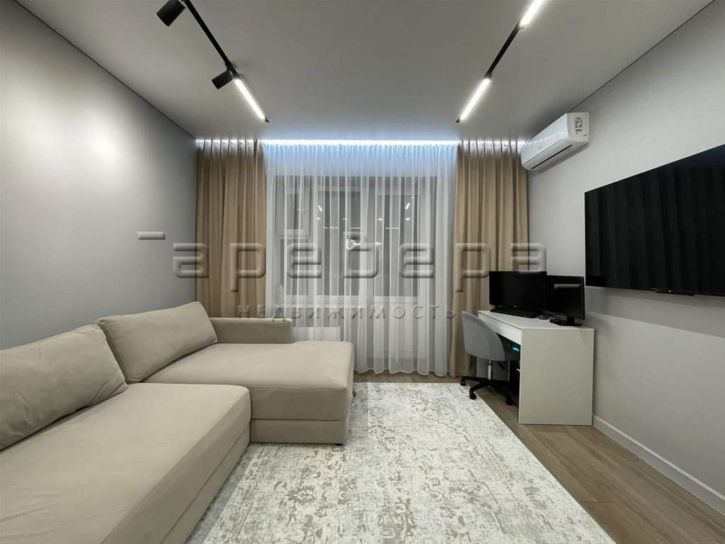 2-комн квартира Соколовская, 60