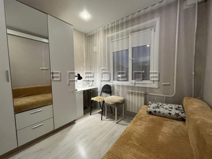 Комната Воронова, 12г