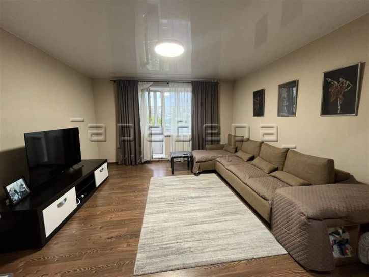 4-комн квартира Мате Залки, 6