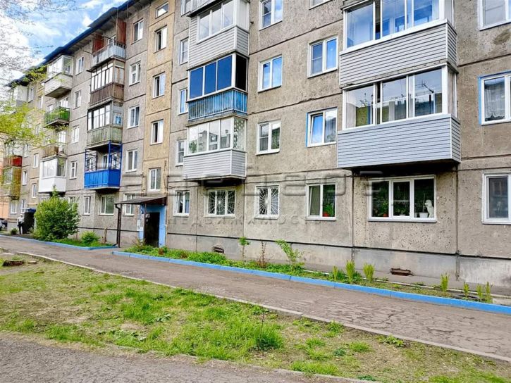 2-комн квартира Маяковского, 19