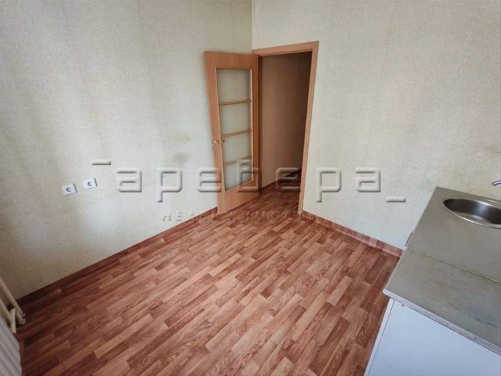 1-комн квартира Алексеева, 4