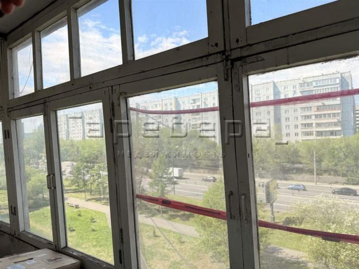 2-комн квартира Металлургов, 51
