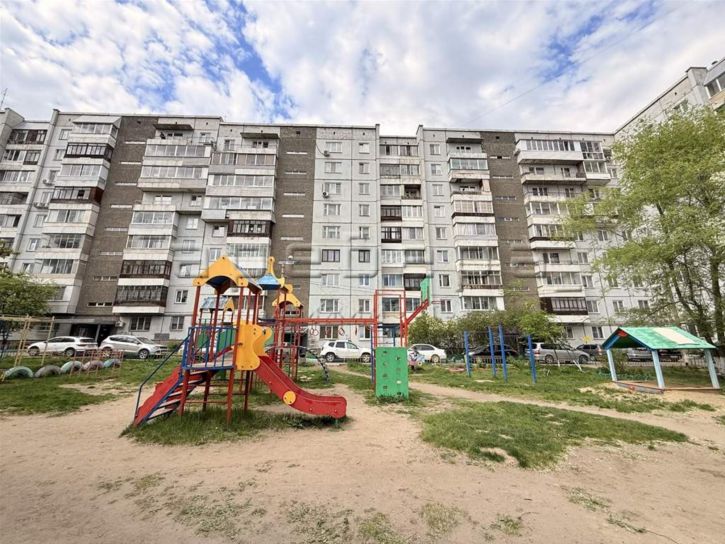 2-комн квартира Металлургов, 51