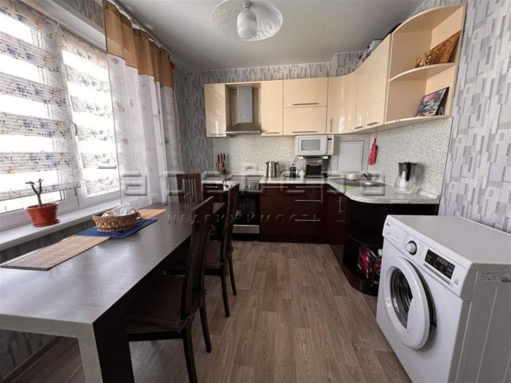 3-комн квартира Елены Стасовой, 48е