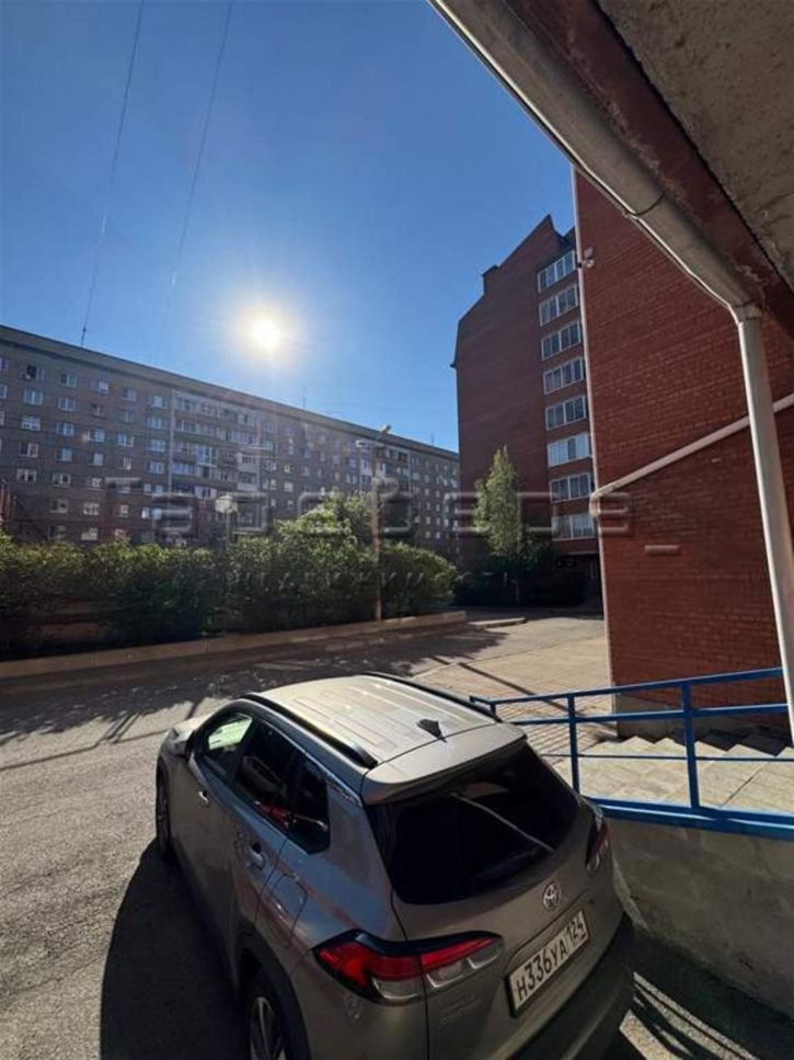 1-комн квартира Железнодорожников, 20г