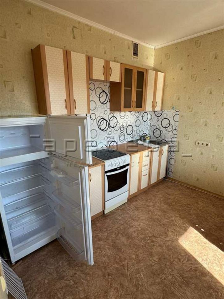 1-комн квартира Железнодорожников, 20г