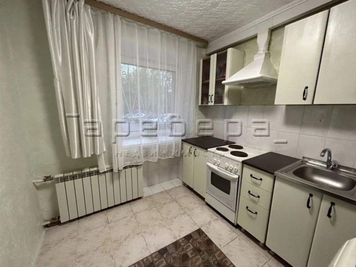 1-комн квартира Юности, 25