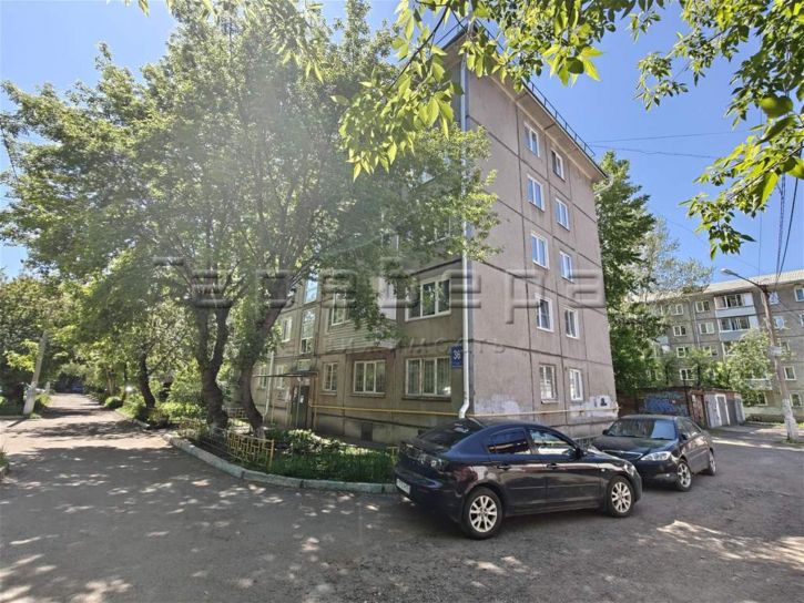 3-комн квартира 60 лет Октября, 36а