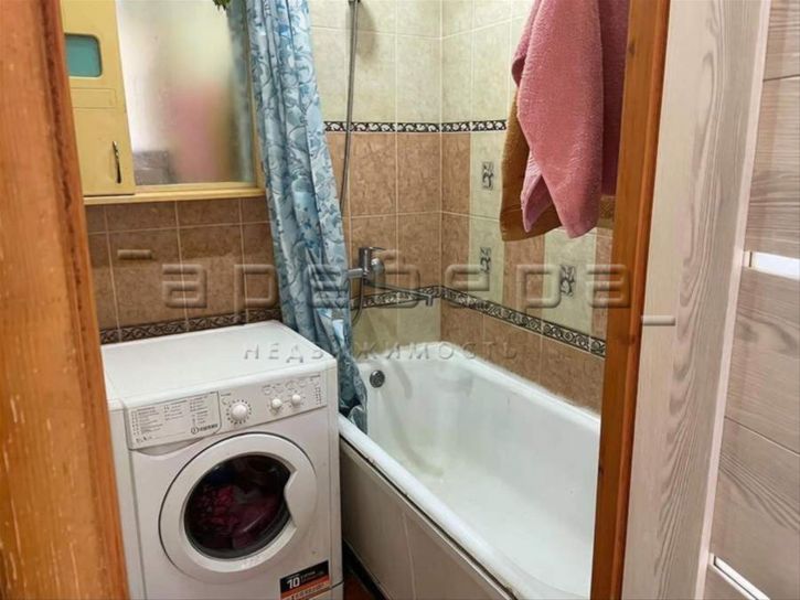 3-комн квартира Калинина, 47а
