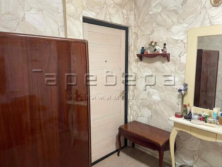 3-комн квартира Калинина, 47а