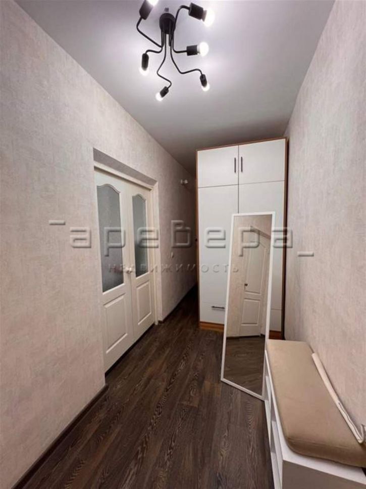 1-комн квартира Авиаторов, 68