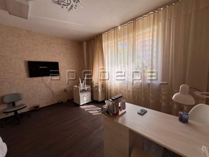 1-комн квартира Авиаторов, 68