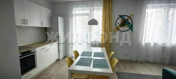4-комн квартира Авиаторов улица, д.43а