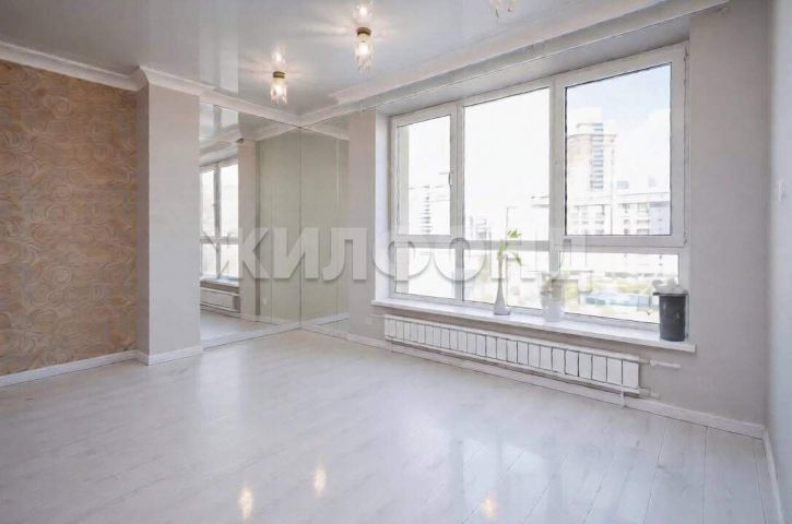 3-комн квартира Авиаторов улица, д.39