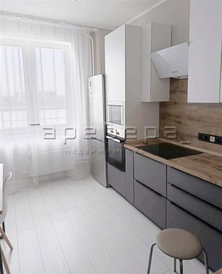 2-комн квартира Лесников, 23