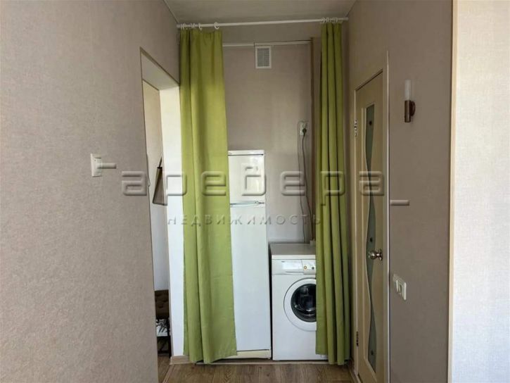 1-комн квартира Гусарова, 68