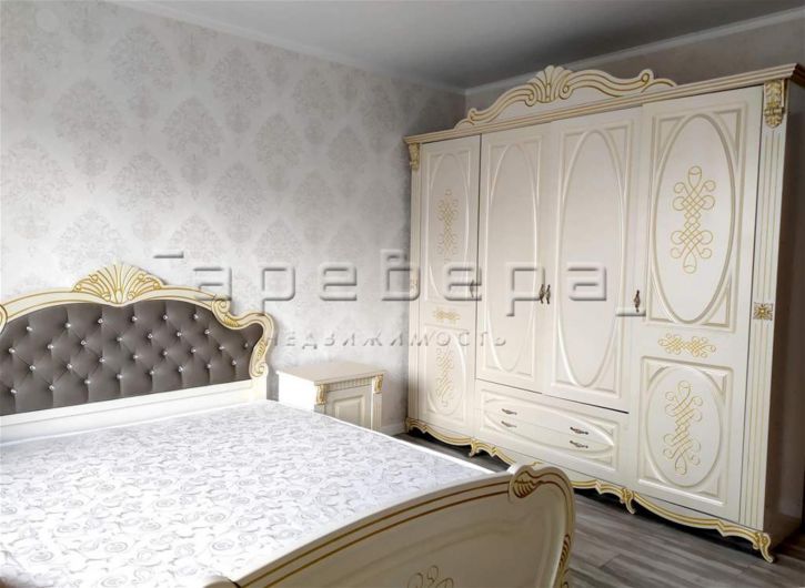 3-комн квартира Шахтеров, 8