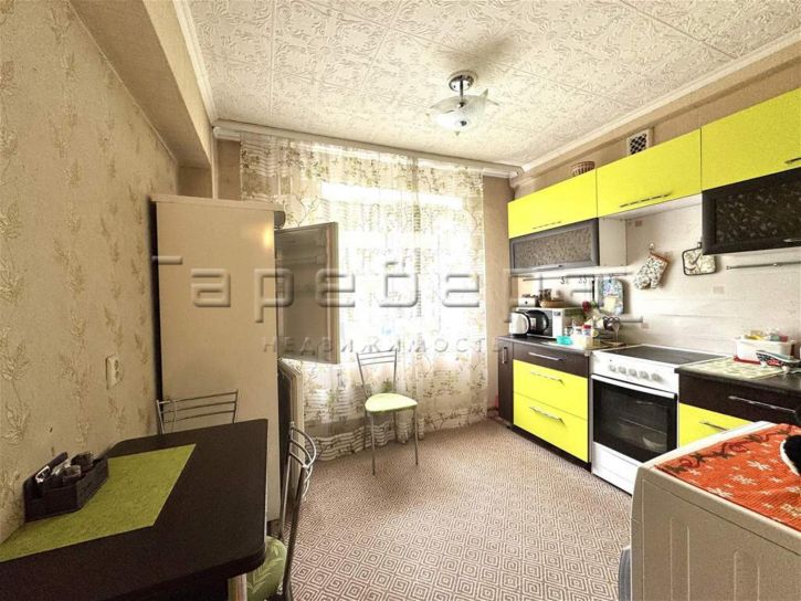 1-комн квартира Менжинского, 14а