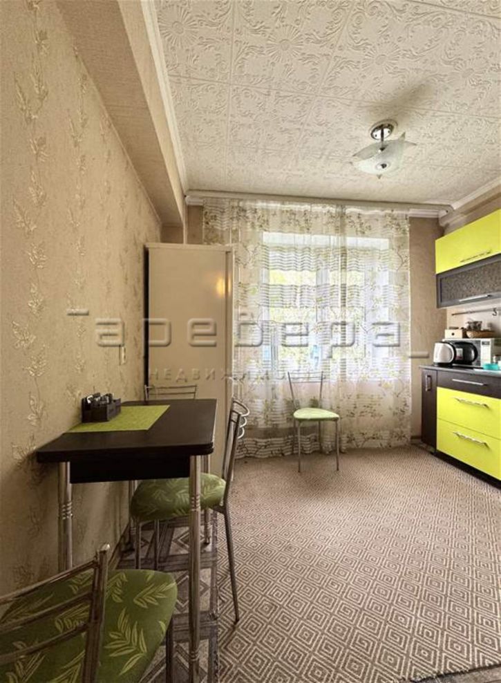1-комн квартира Менжинского, 14а