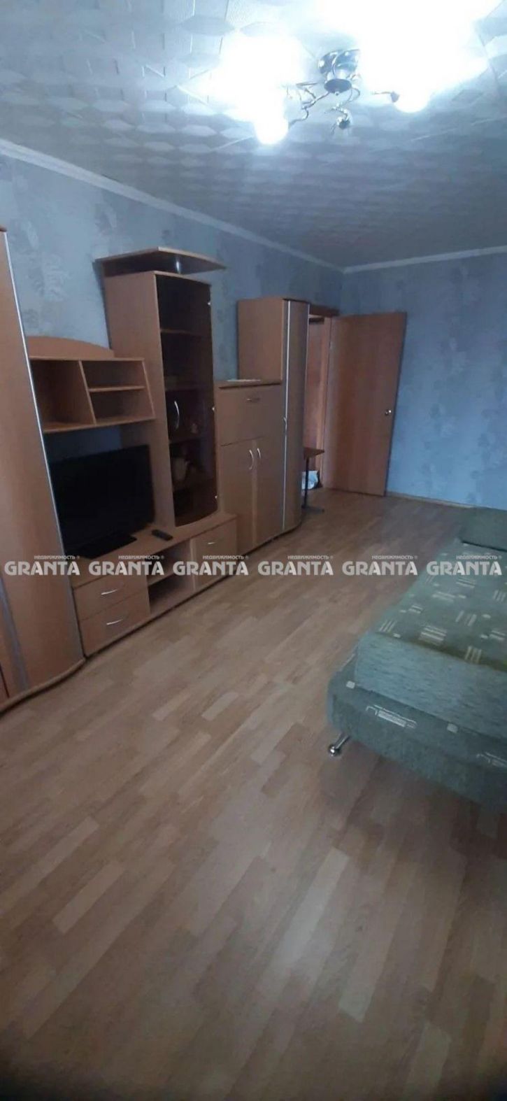 1-комн квартира ул Парашютная, 6