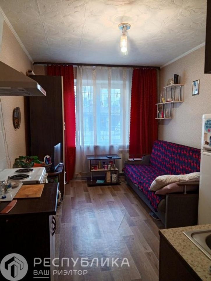 1-комн квартира Седова, 13