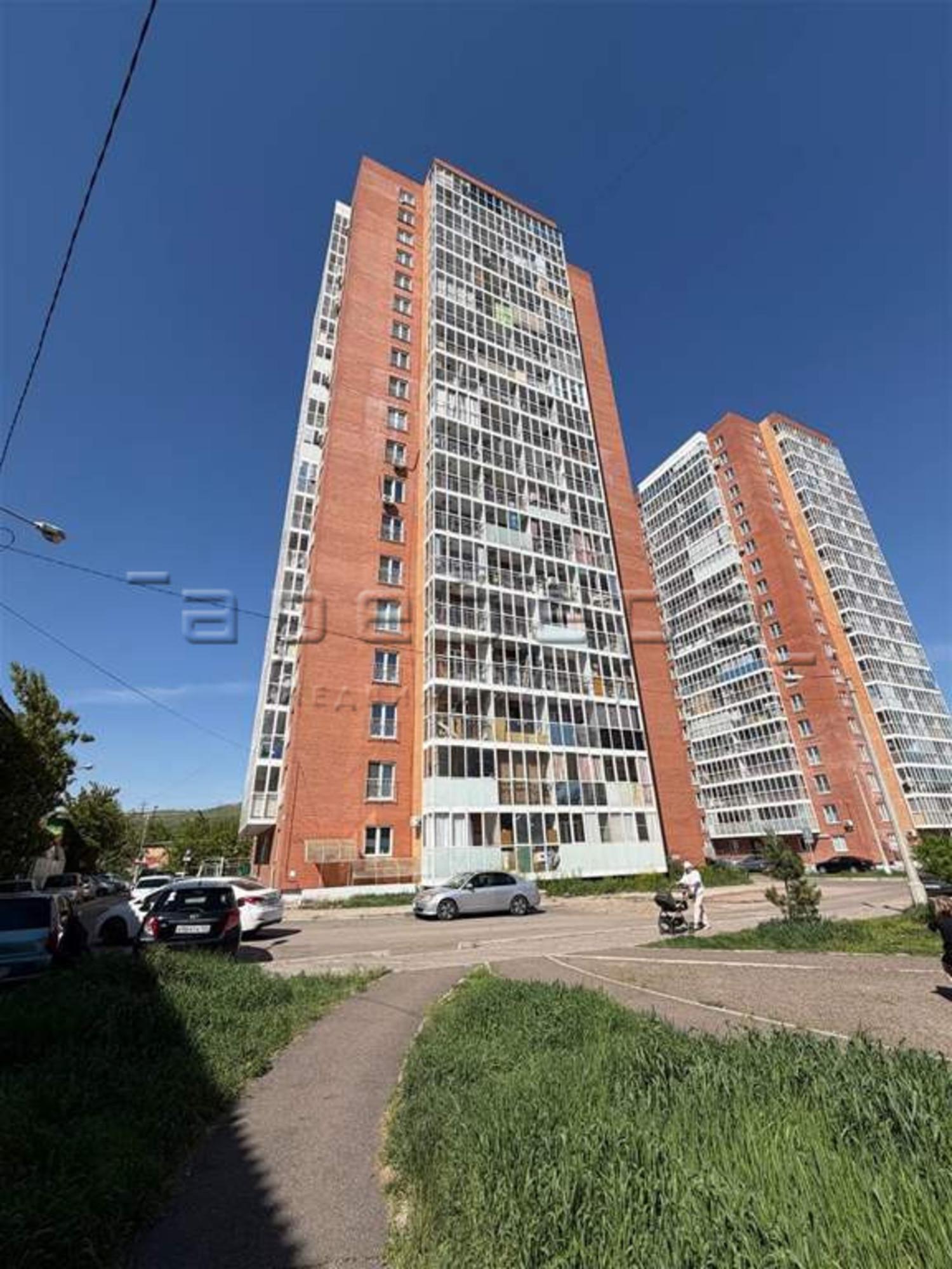 Купить квартиру за 5 600 000 рублей на Калинина, 47к