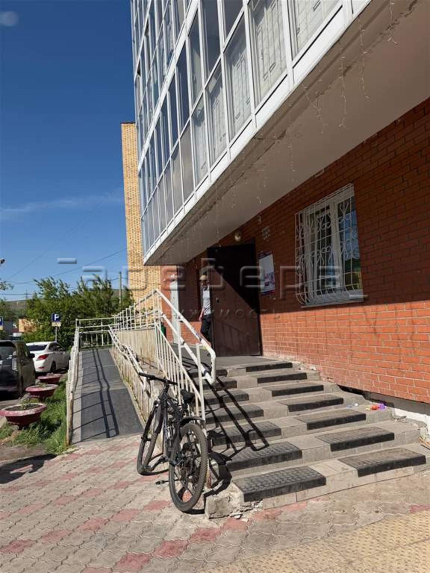 Купить квартиру за 5 600 000 рублей на Калинина, 47к