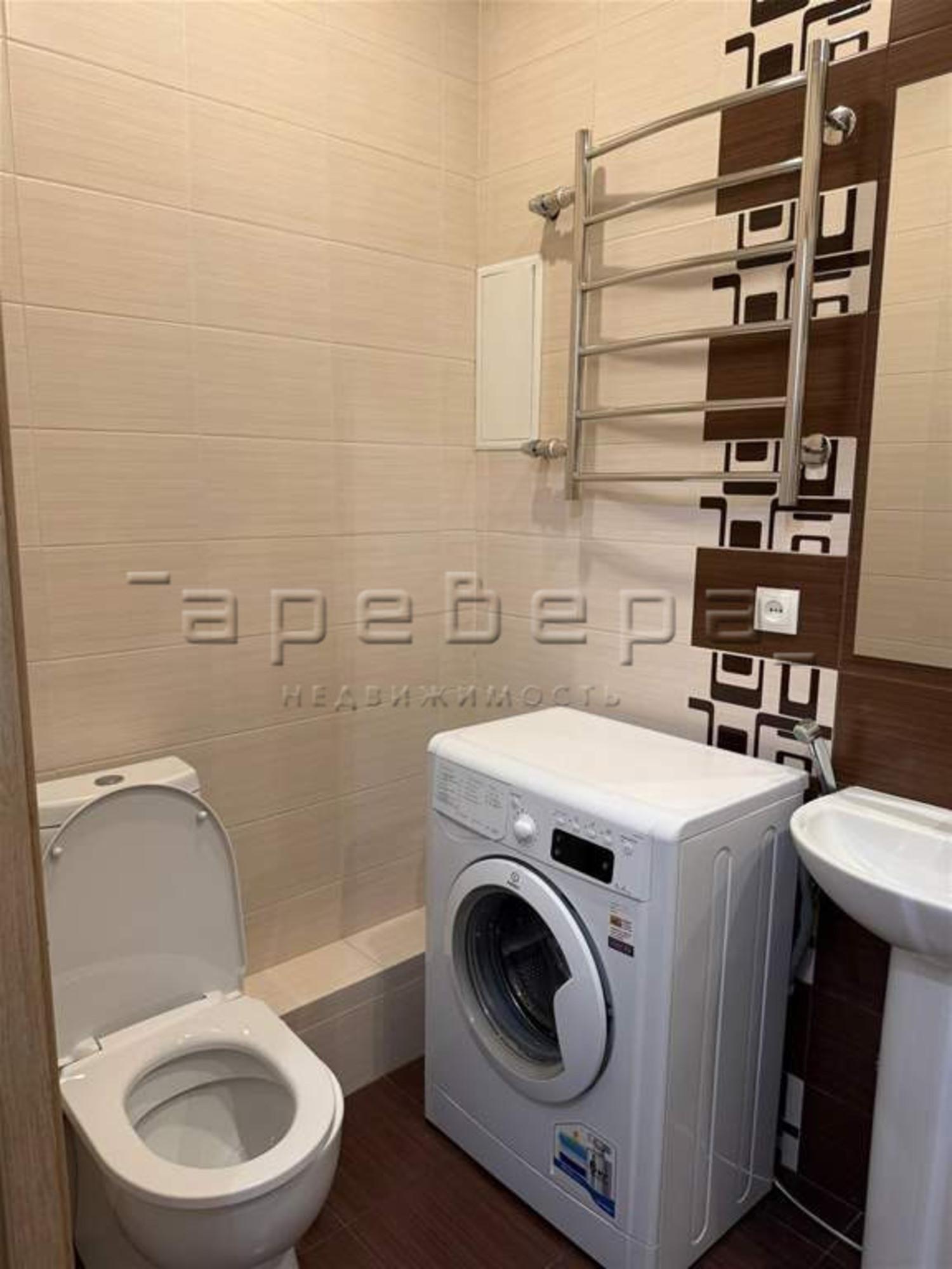 Купить квартиру за 5 600 000 рублей на Калинина, 47к