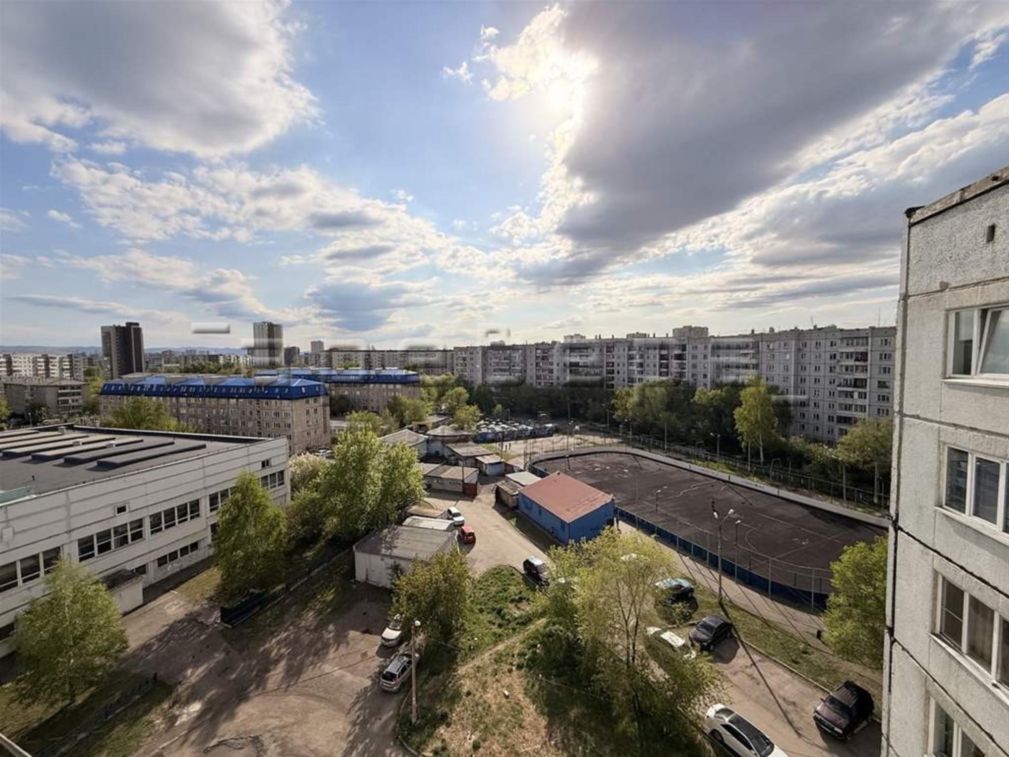 Купить комнату за 1 200 000 рублей на Воронова, 12г