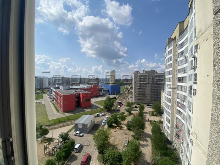 1-комн квартира Светлогорская, 7