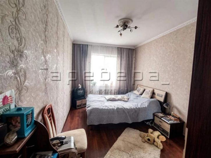 4-комн квартира Копылова, 72