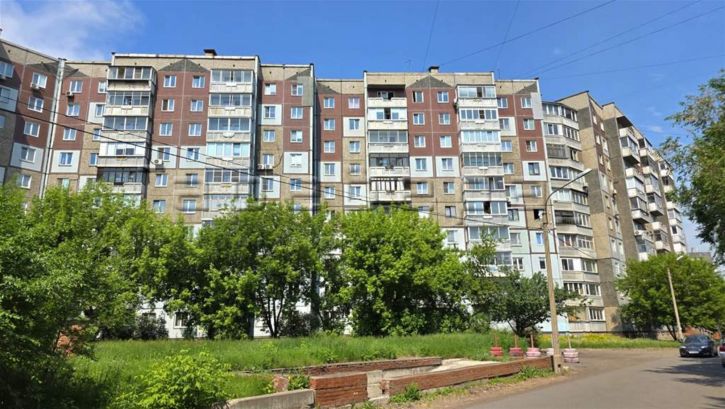 4-комн квартира Взлетная, 28