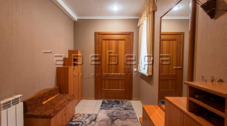 5-комн квартира Академгородок, 24а