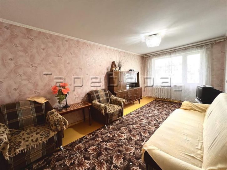 3-комн квартира Тобольская, 25а