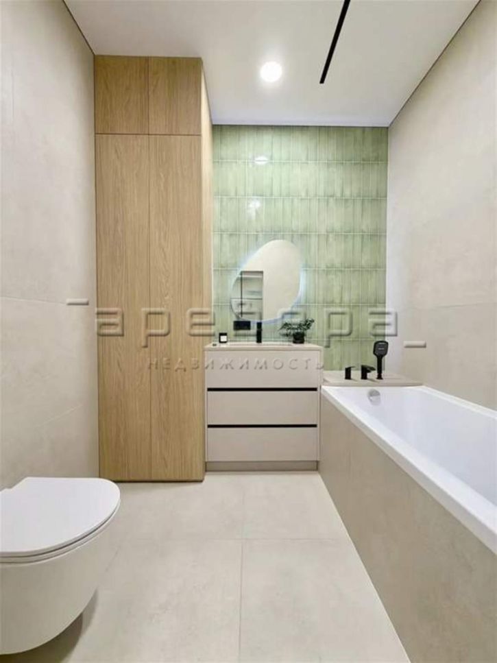 2-комн квартира Октябрьская, 16
