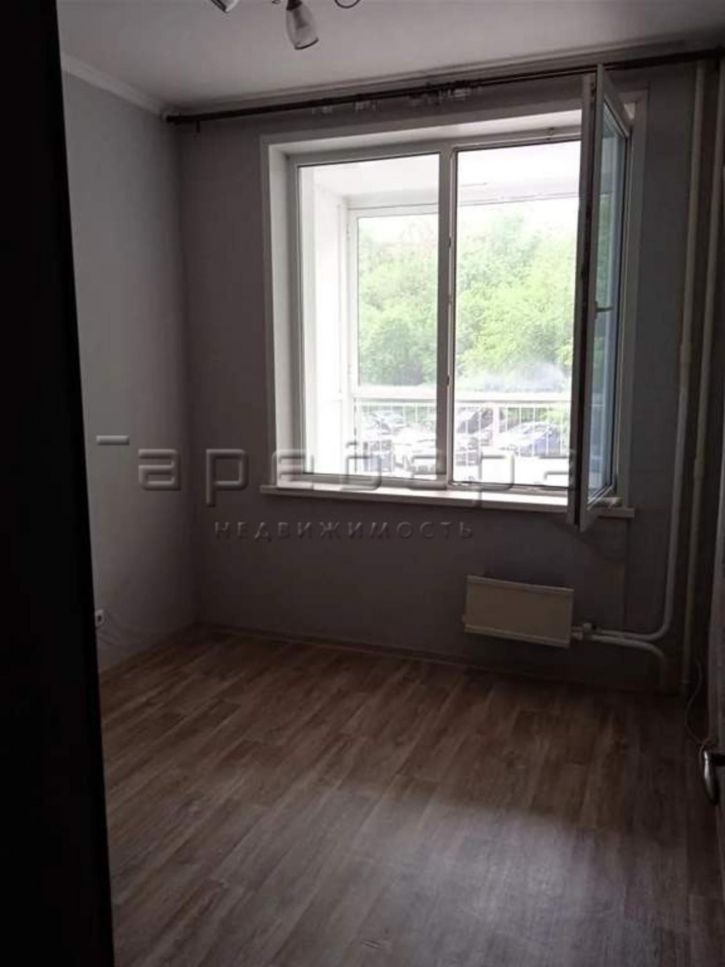 2-комн квартира Борисова, 40
