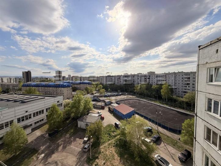 Комната Воронова, 12г