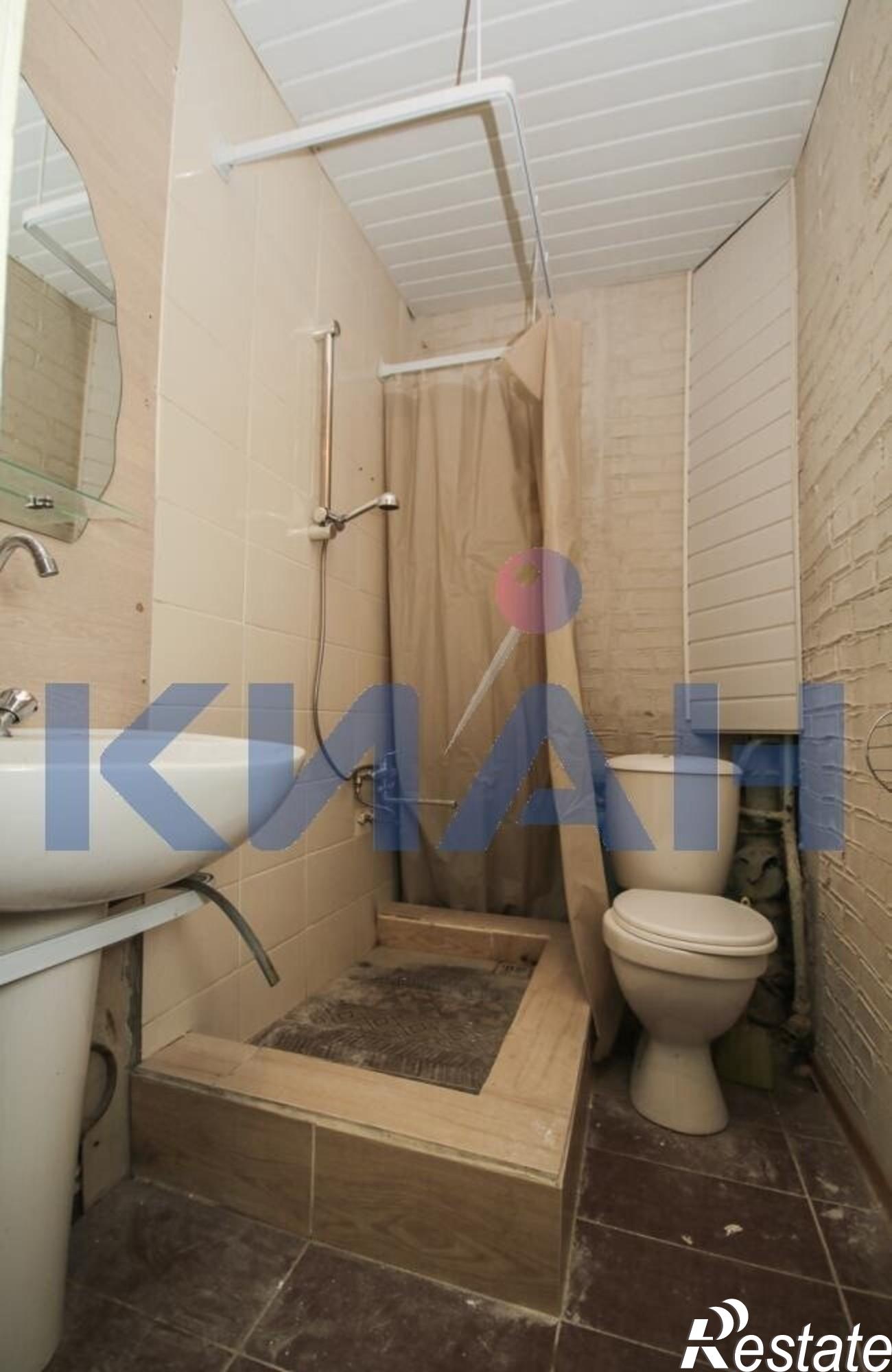Купить квартиру за 3 050 000 рублей на Пирогова ул., 1