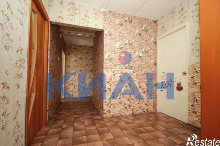 5-комн квартира 40 лет Победы ул., 20
